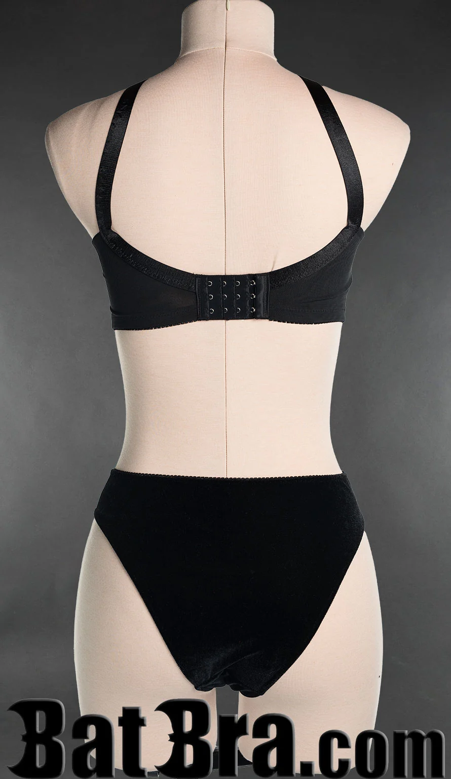 Black Velvet Harness Bra - Image 5