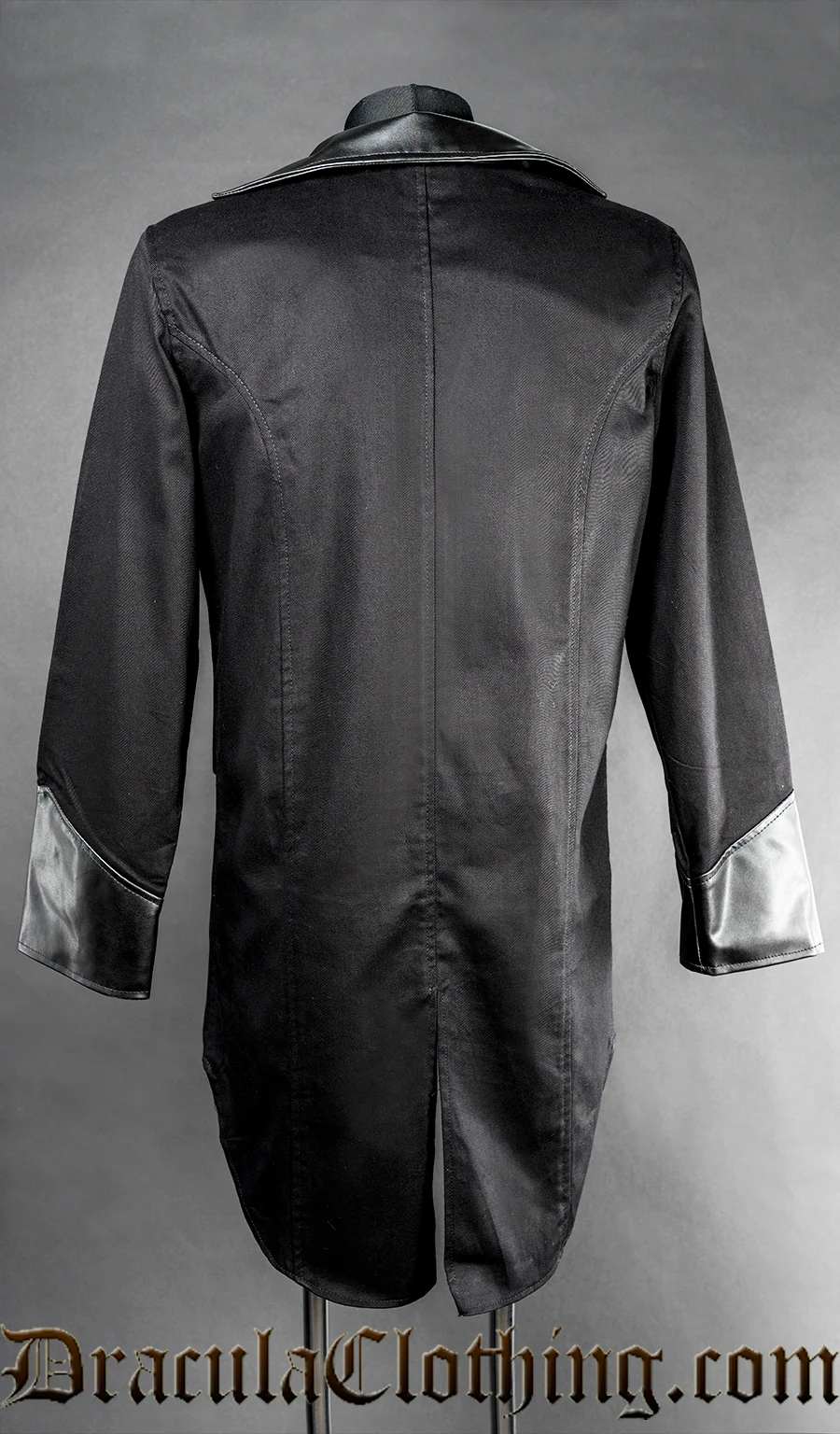 Key Tailcoat - Image 4