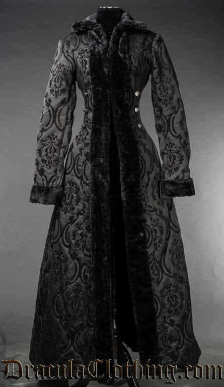 Shieldmaiden Coat - Image 5